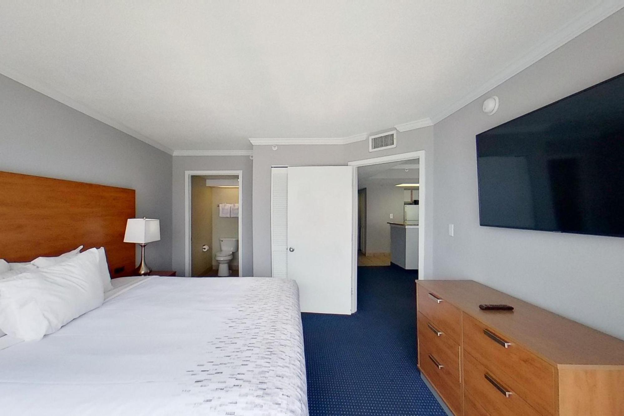 Camelot By The Sea - Oceana Resorts Vacation Rentals Миртл-Бич Номер фото