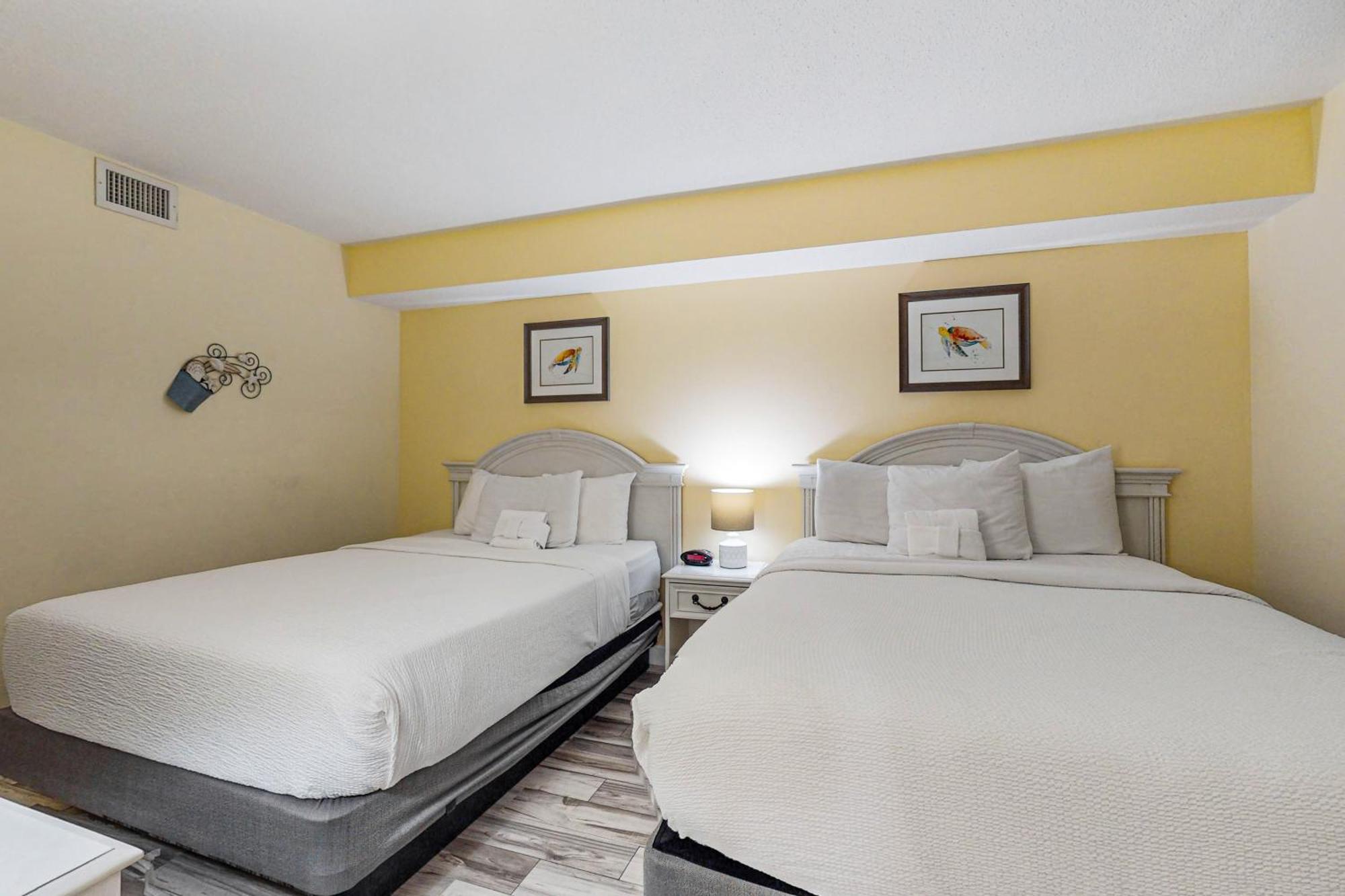 Camelot By The Sea - Oceana Resorts Vacation Rentals Миртл-Бич Номер фото