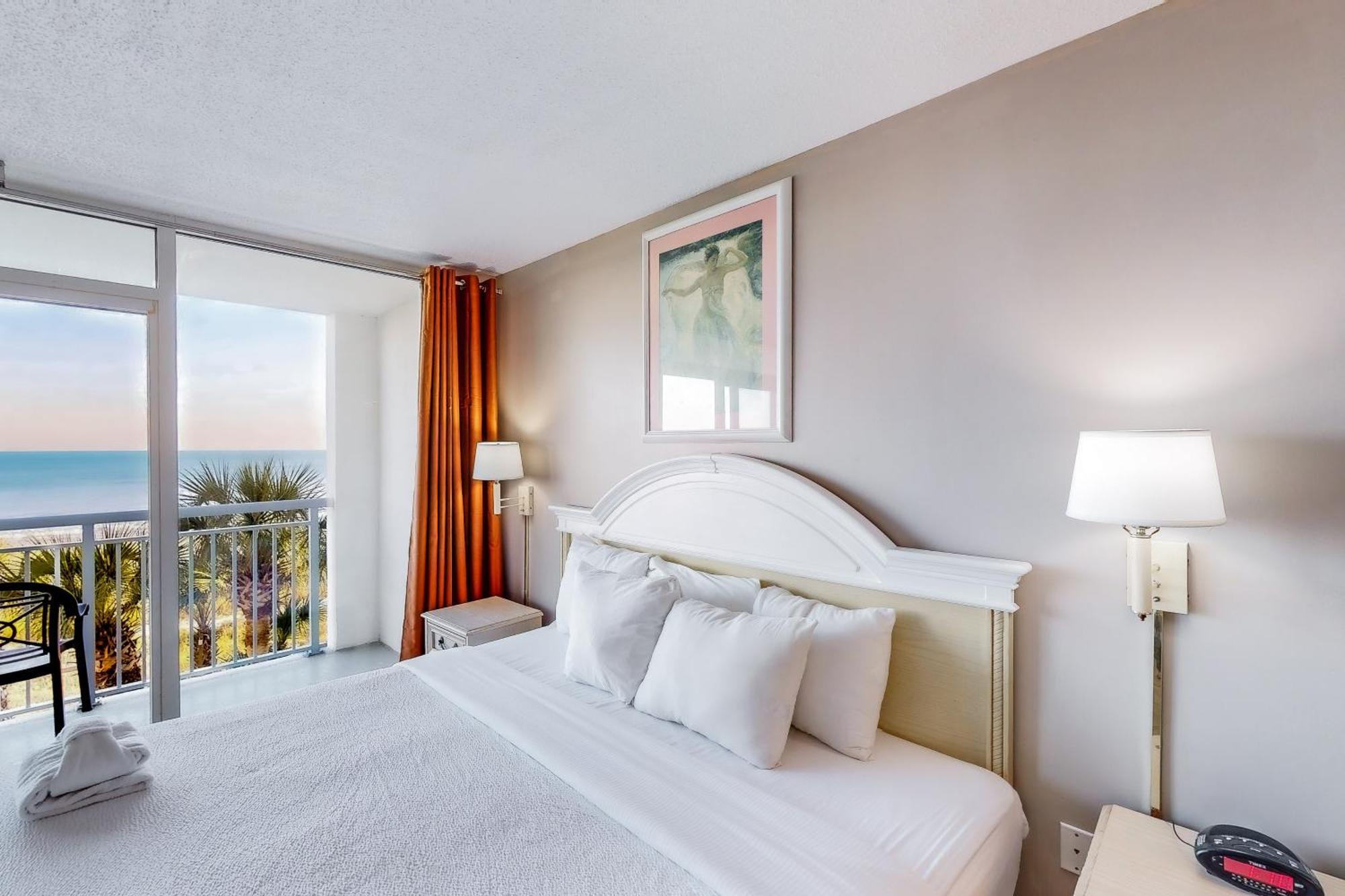 Camelot By The Sea - Oceana Resorts Vacation Rentals Миртл-Бич Экстерьер фото